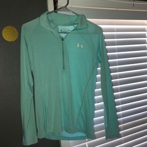 underarmour pullover!